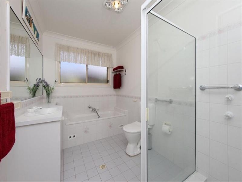 2/120 Young Road, Lambton NSW 2299