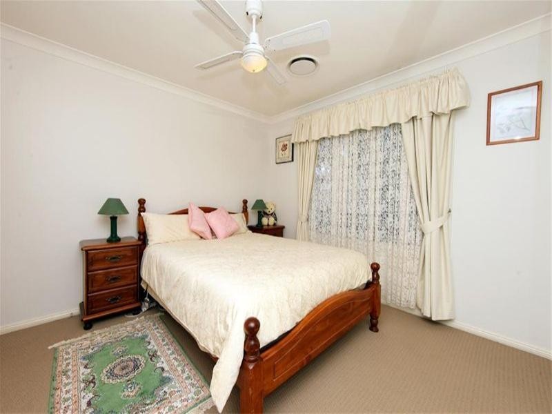 2/120 Young Road, Lambton NSW 2299