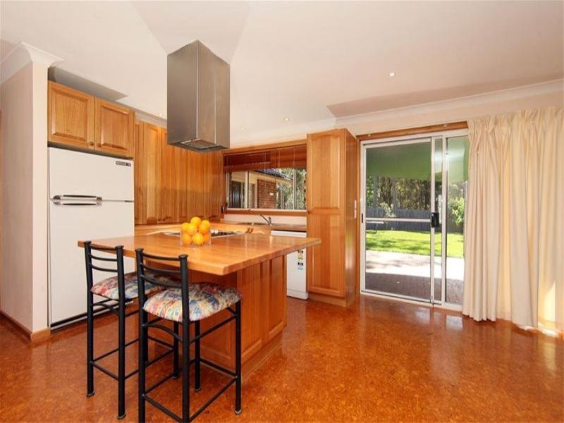 25 Honeyeater Place, Tingira Heights NSW 2290