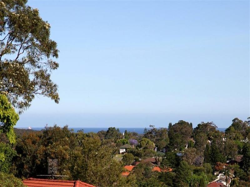 25 Honeyeater Place, Tingira Heights NSW 2290