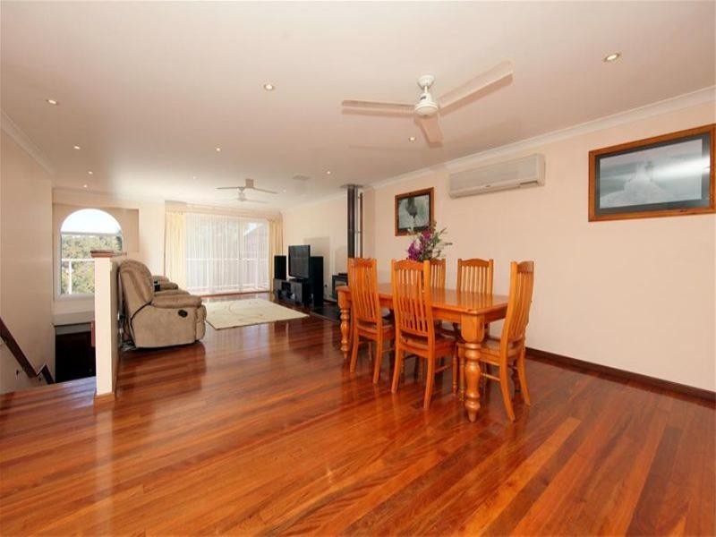 25 Honeyeater Place, Tingira Heights NSW 2290