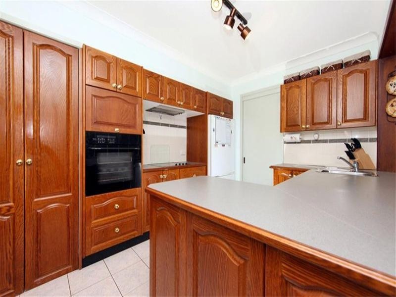 3 Beasley Crescent, Rankin Park NSW 2287