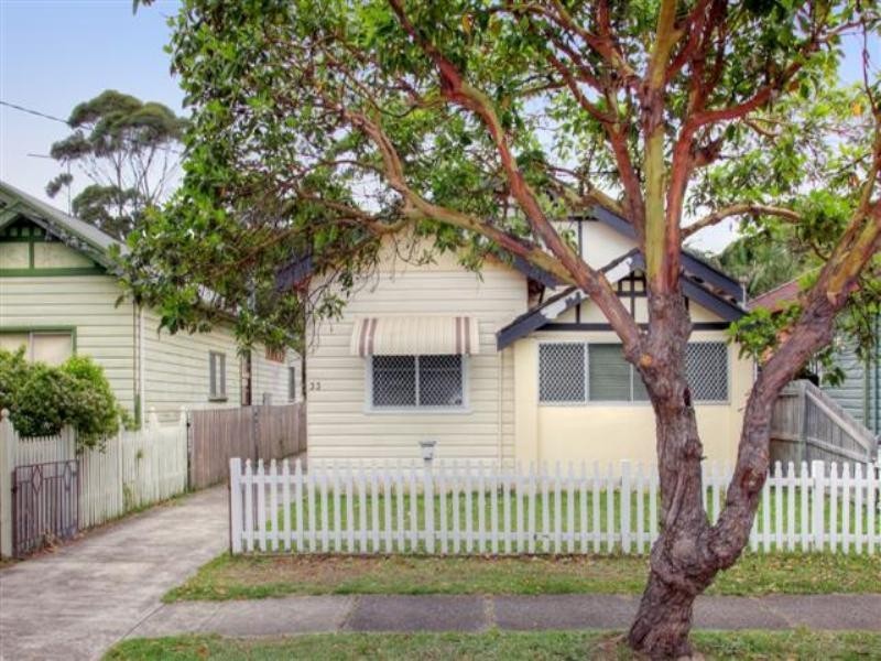 33 Harle Street, Hamilton South NSW 2303