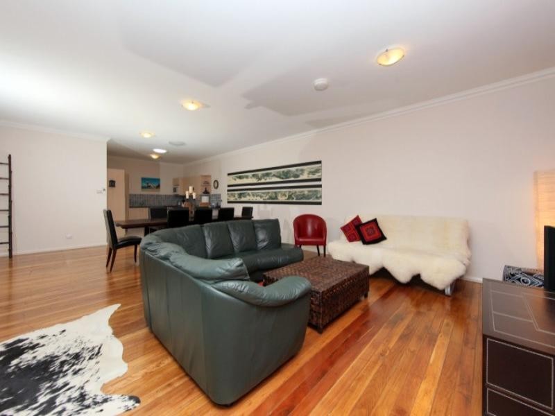 1/22 Gibson Street, Newcastle NSW 2300