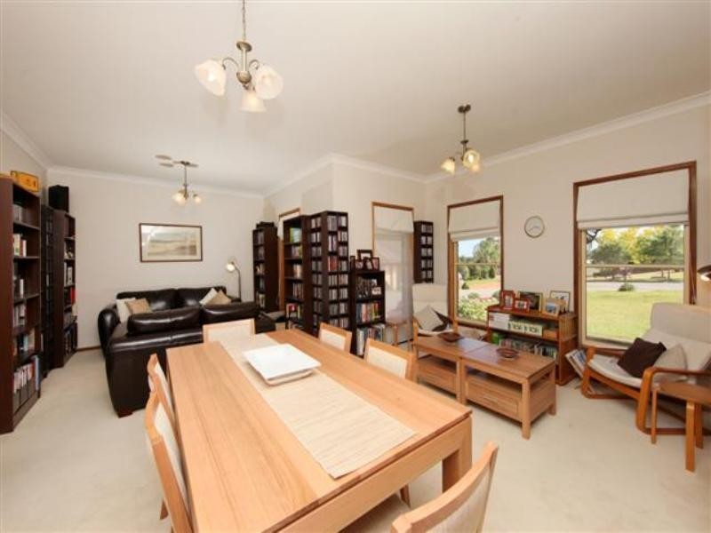 28 Kirkwood Close, Cameron Park NSW 2285