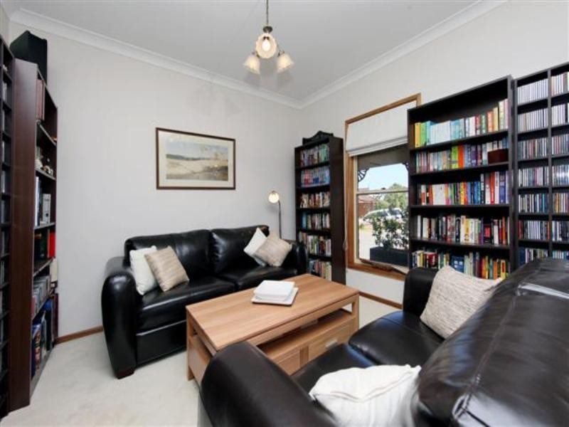 28 Kirkwood Close, Cameron Park NSW 2285