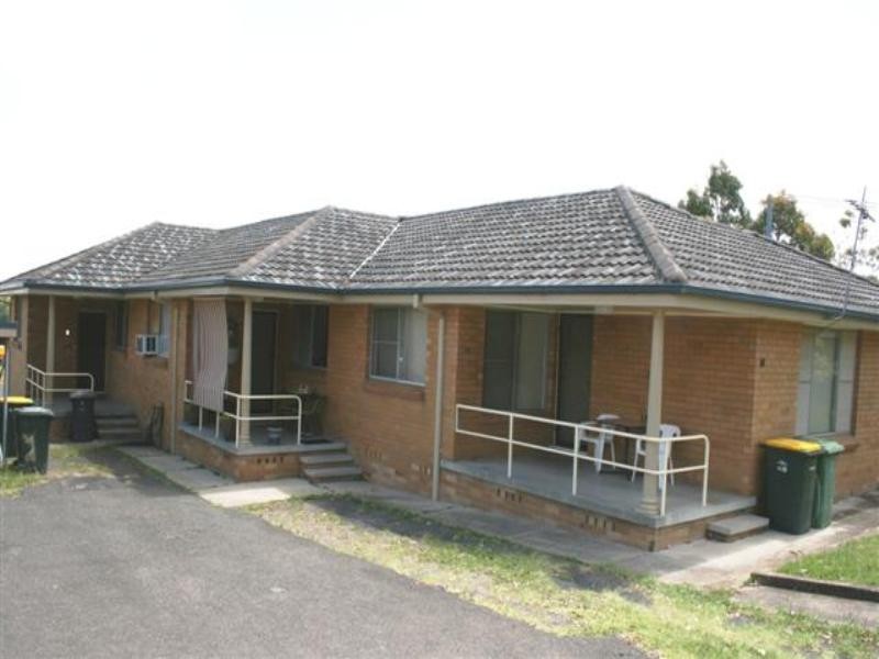 10 Clare Street, Glendale NSW 2285