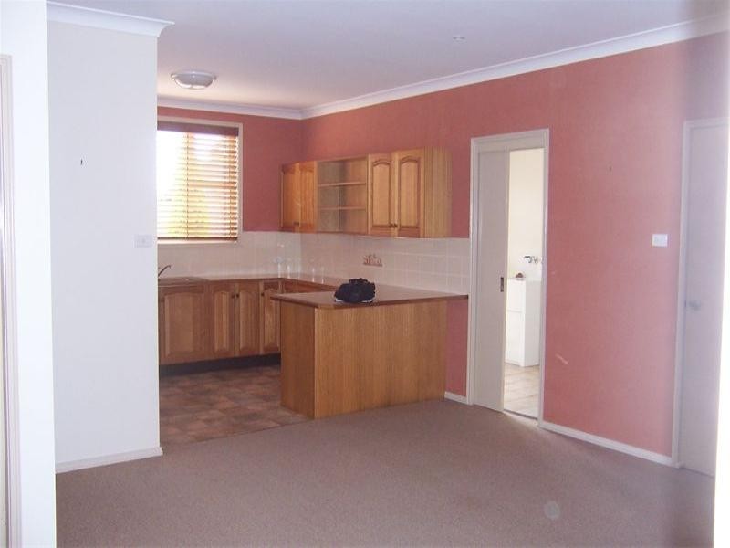 3/15 Floribunda Close, Warabrook NSW 2304