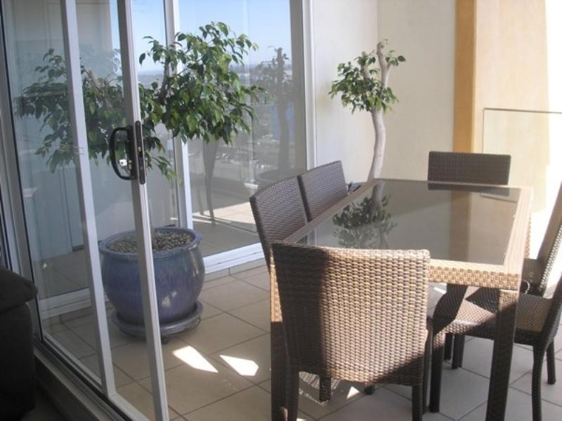 1203/489 Hunter Street, Newcastle NSW 2300