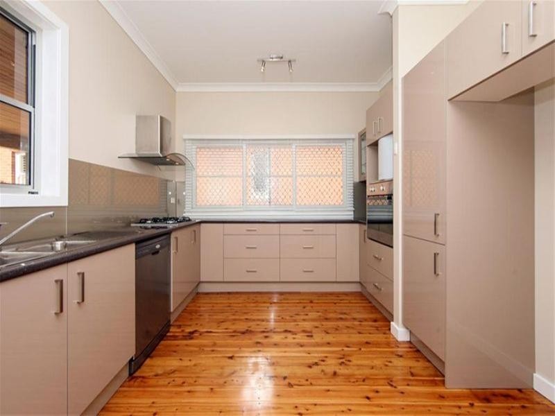 186 Denison Street, Hamilton NSW 2303