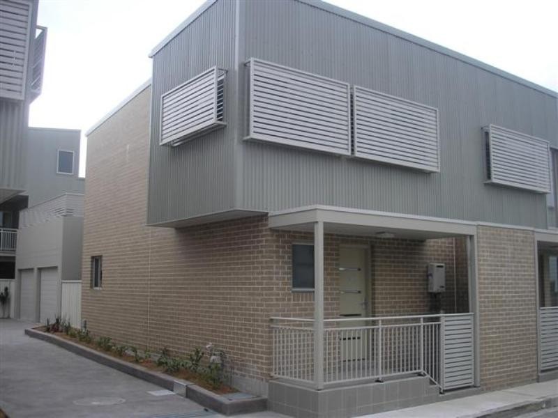 8/124 Young Street, Carrington NSW 2294