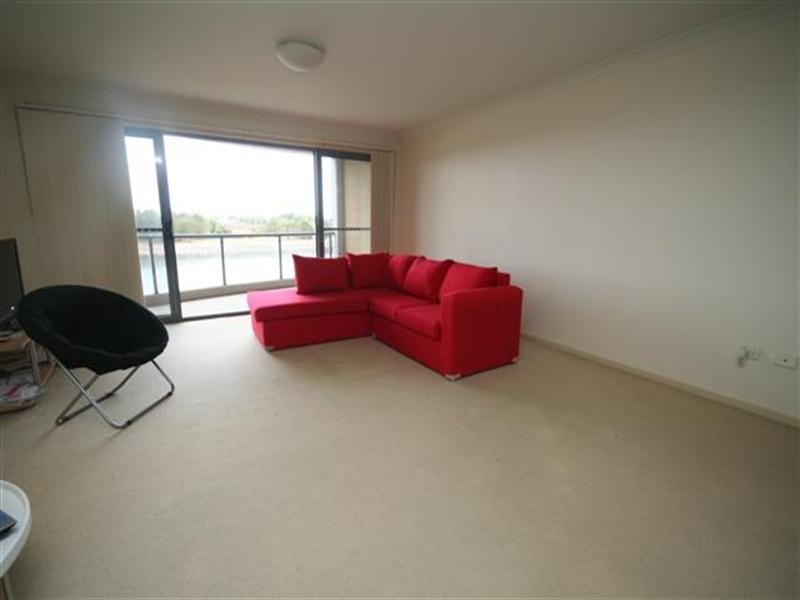 18/233 Hannell Street, Maryville NSW 2293