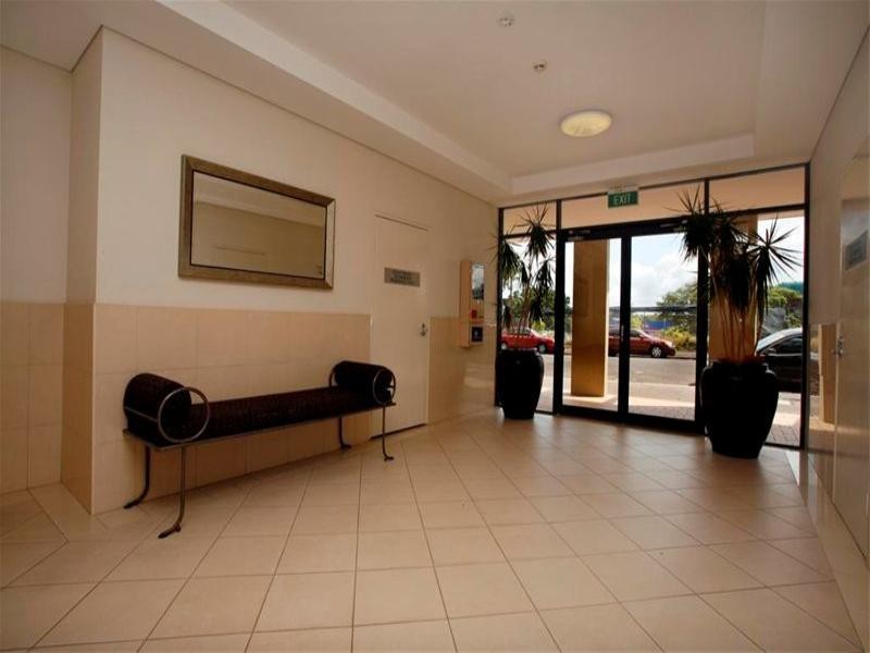 102/4 Ravenshaw Street, Newcastle NSW 2300