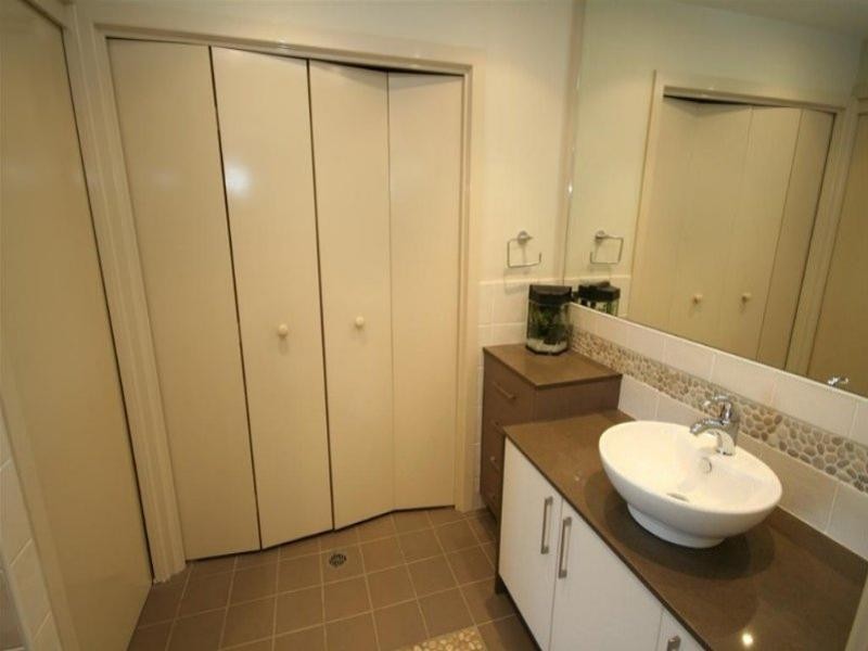 8/41 Charles Street, Warners Bay NSW 2282