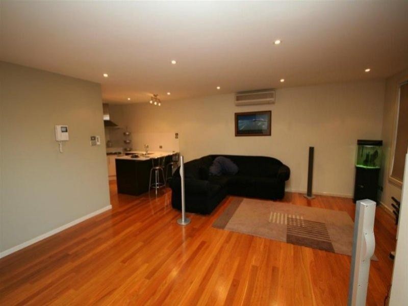 8/41 Charles Street, Warners Bay NSW 2282