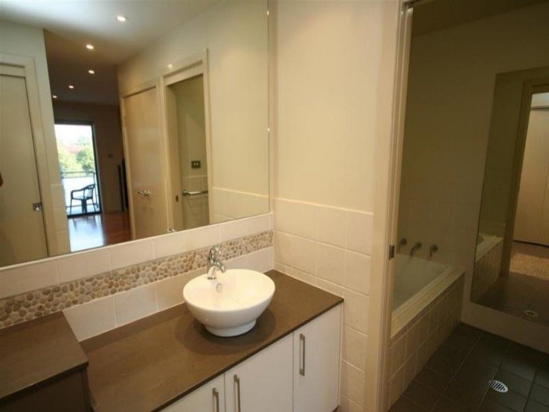 8/41 Charles Street, Warners Bay NSW 2282