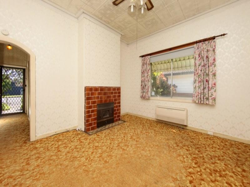 183 Broadmeadow Road, Broadmeadow NSW 2292