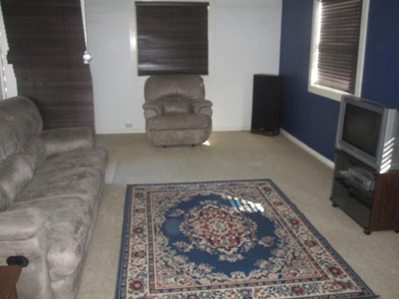 18 Angus Avenue, Waratah NSW 2298