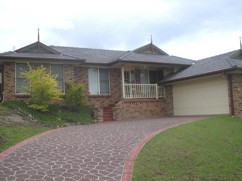 8 Ebony Close, Fletcher NSW 2287
