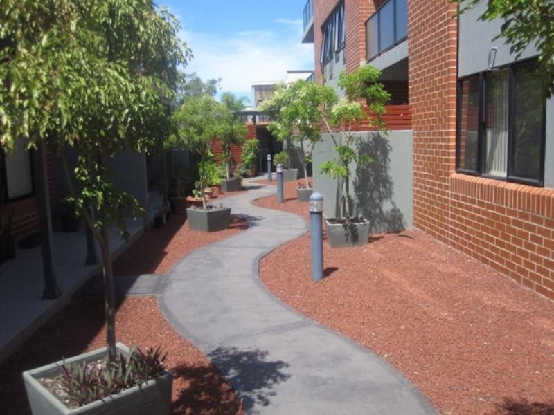 17/39 Cameron Street, Hamilton NSW 2303