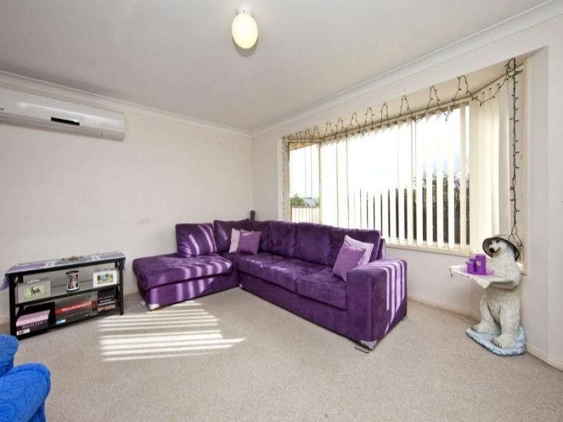 7 Karneen Avenue, Maryland NSW 2287