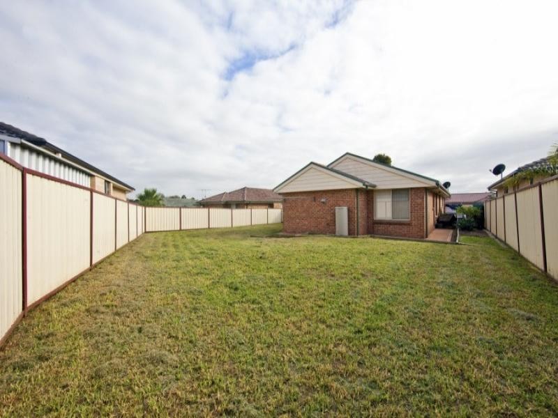 7 Karneen Avenue, Maryland NSW 2287