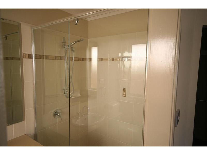 98 Woodstock Street, Mayfield NSW 2304