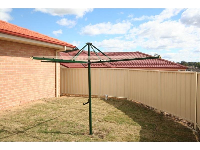 98 Woodstock Street, Mayfield NSW 2304