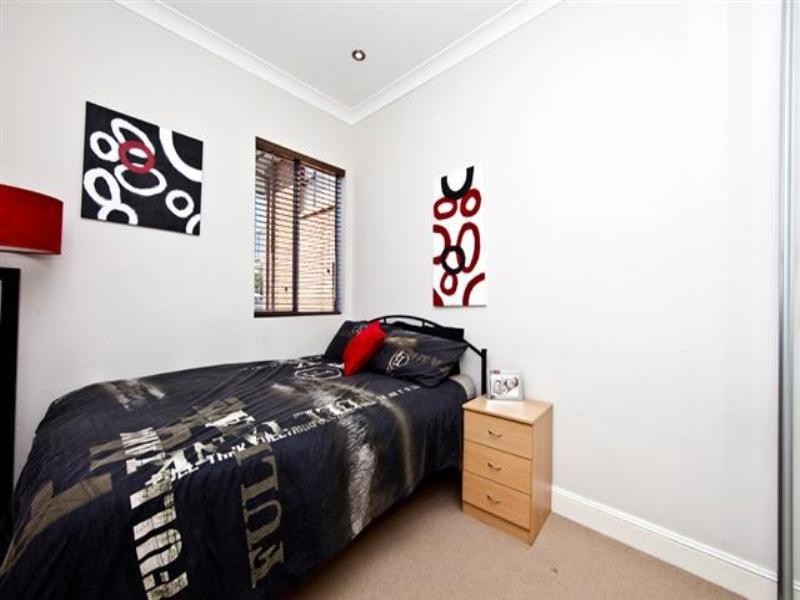 49 Gosford Road, Broadmeadow NSW 2292