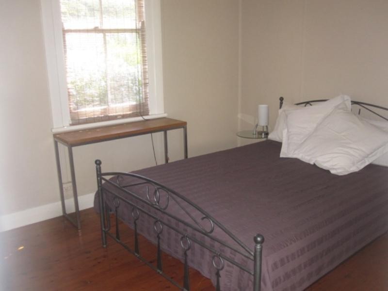 21 Hillcrest Road, Merewether NSW 2291