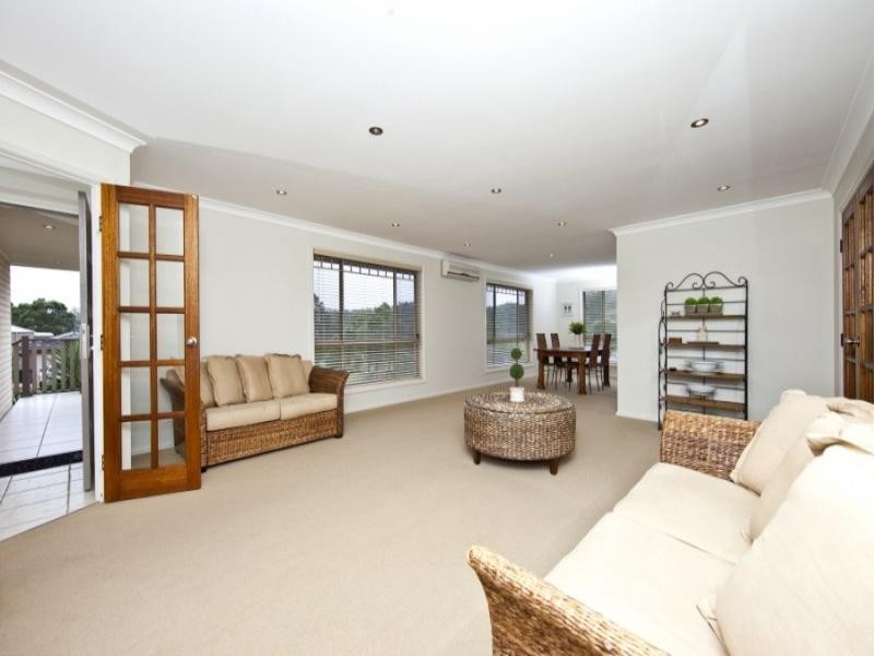 16 Bell Street, Minmi NSW 2287