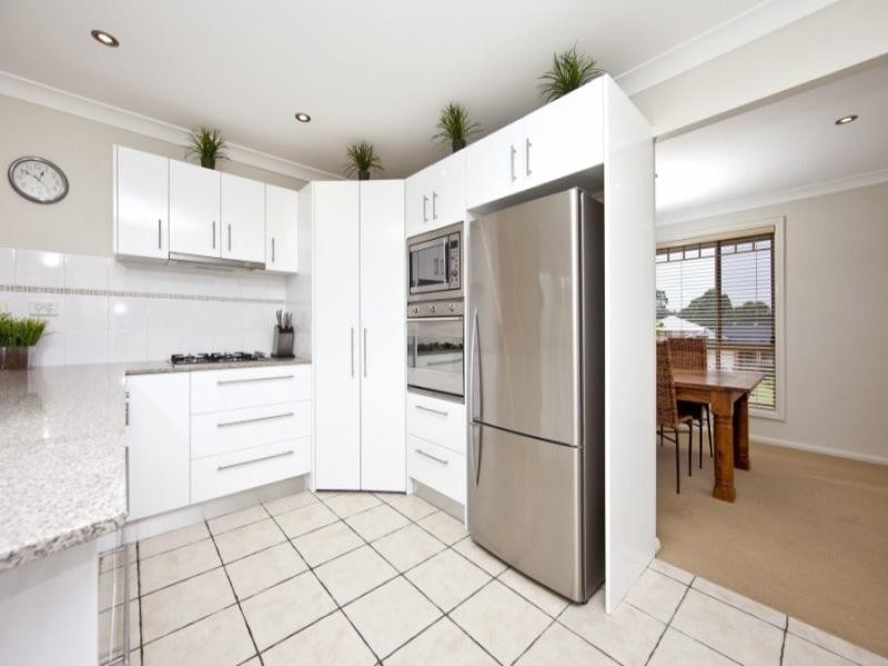 16 Bell Street, Minmi NSW 2287