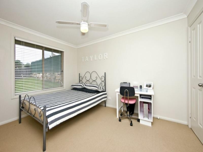 16 Bell Street, Minmi NSW 2287