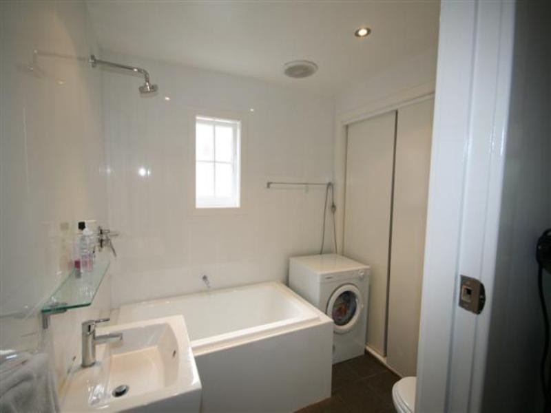 164 Kemp Street, Hamilton South NSW 2303