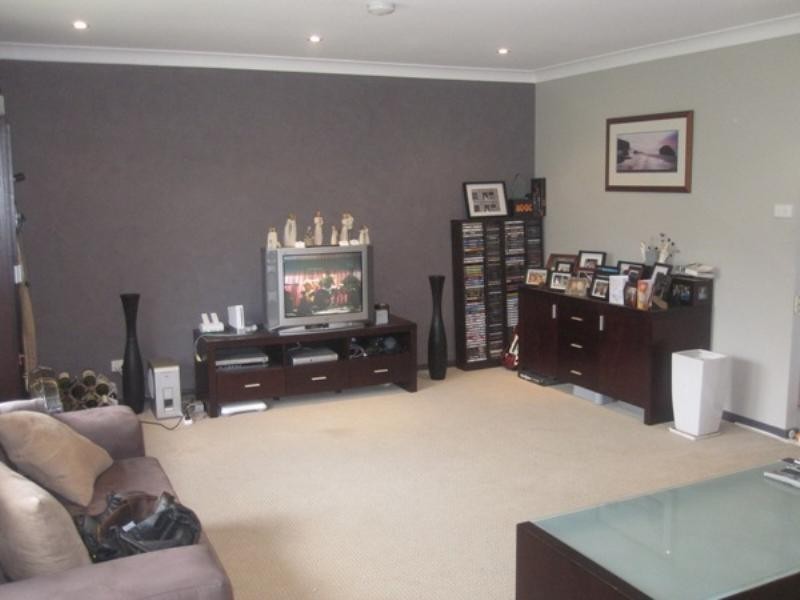 36 Aucklet Road, Mount Hutton NSW 2290