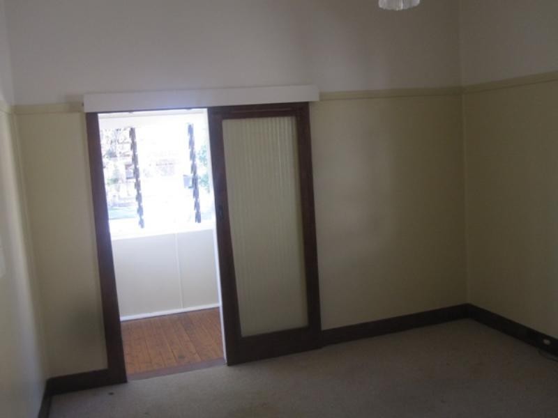 6 King Street, Waratah NSW 2298