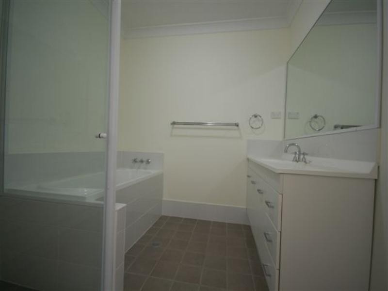 17/164-166 Croudace Road, Elermore Vale NSW 2287