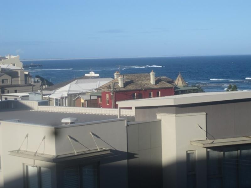 A402 Maroney Avenue, Newcastle NSW 2300