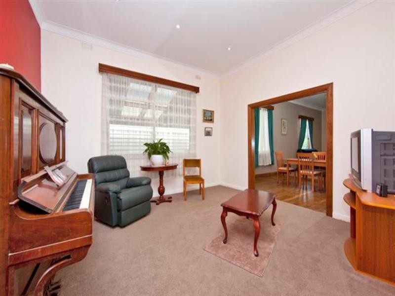 42 Samdon Street, Hamilton NSW 2303