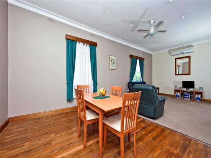 42 Samdon Street, Hamilton NSW 2303