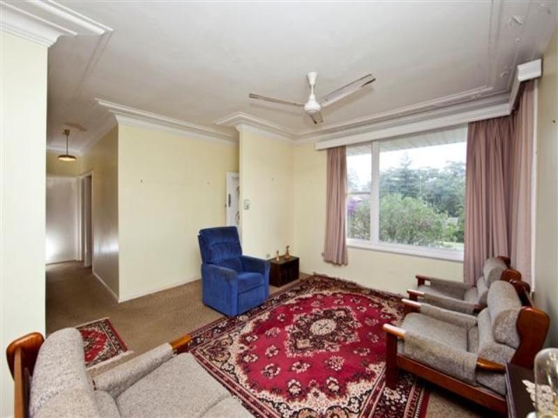 13 Merran Avenue, Charlestown NSW 2290