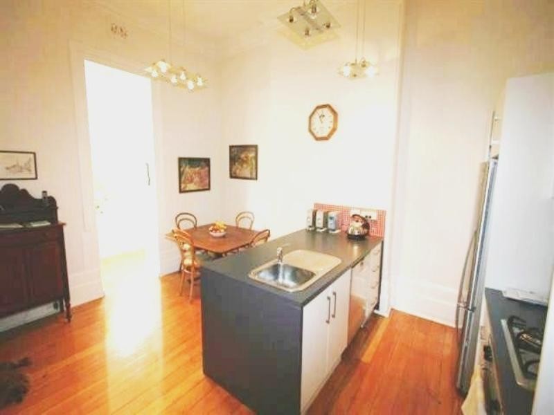 37 Newcomen Street, The Hill NSW 2300