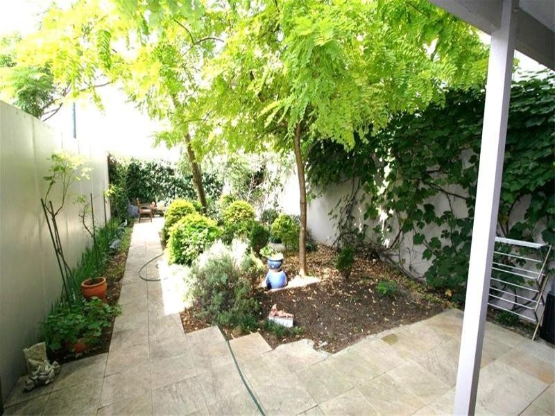 37 Newcomen Street, The Hill NSW 2300