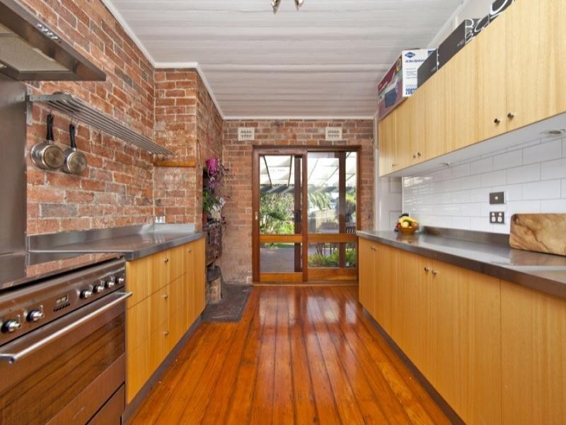 73 Everton Street, Hamilton NSW 2303