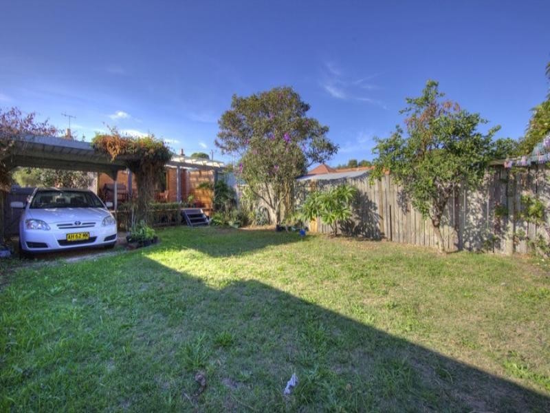 73 Everton Street, Hamilton NSW 2303