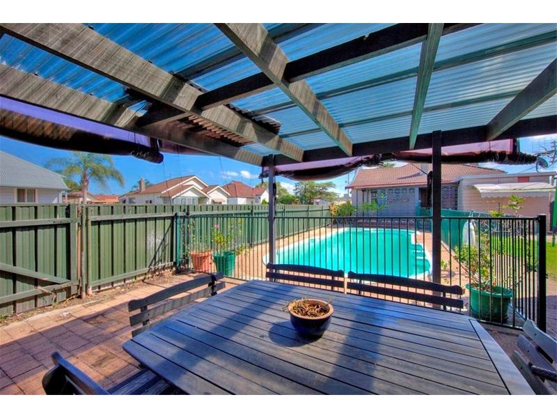 31 Hanbury Street, Mayfield NSW 2304