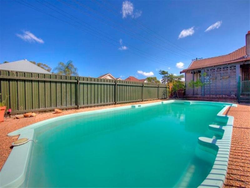 31 Hanbury Street, Mayfield NSW 2304