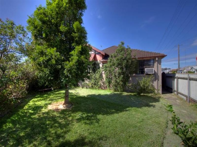 31 Hanbury Street, Mayfield NSW 2304