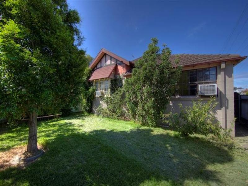 31 Hanbury Street, Mayfield NSW 2304