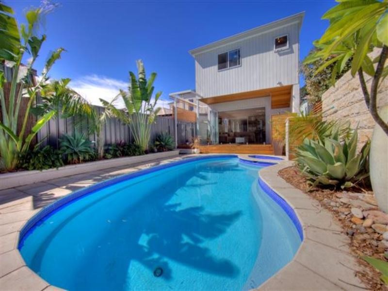 190 Lawson Street, Hamilton South NSW 2303